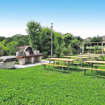 דירה In With Communal Pool *