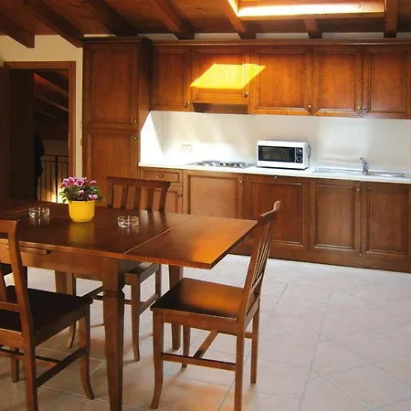 Appartamento In With Communal Pool